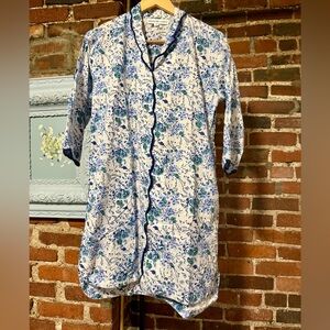 NEW Heidi Carey Floral Blue and Green Women's Nightshirt